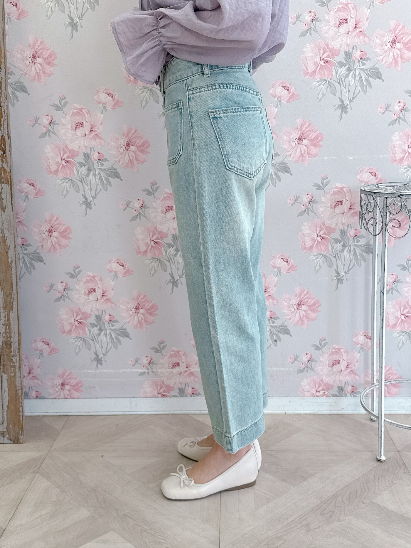 ストレートデニムパンツ