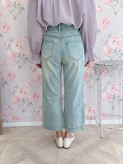 ストレートデニムパンツ