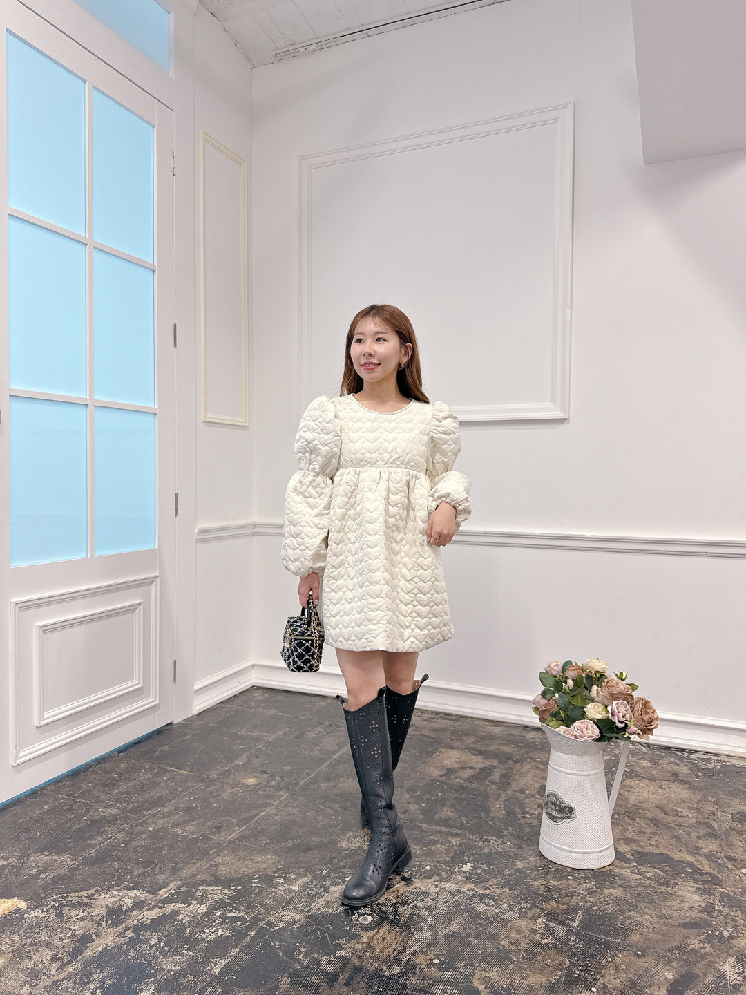 D81F50B4-1E10-48CD-ADB7-