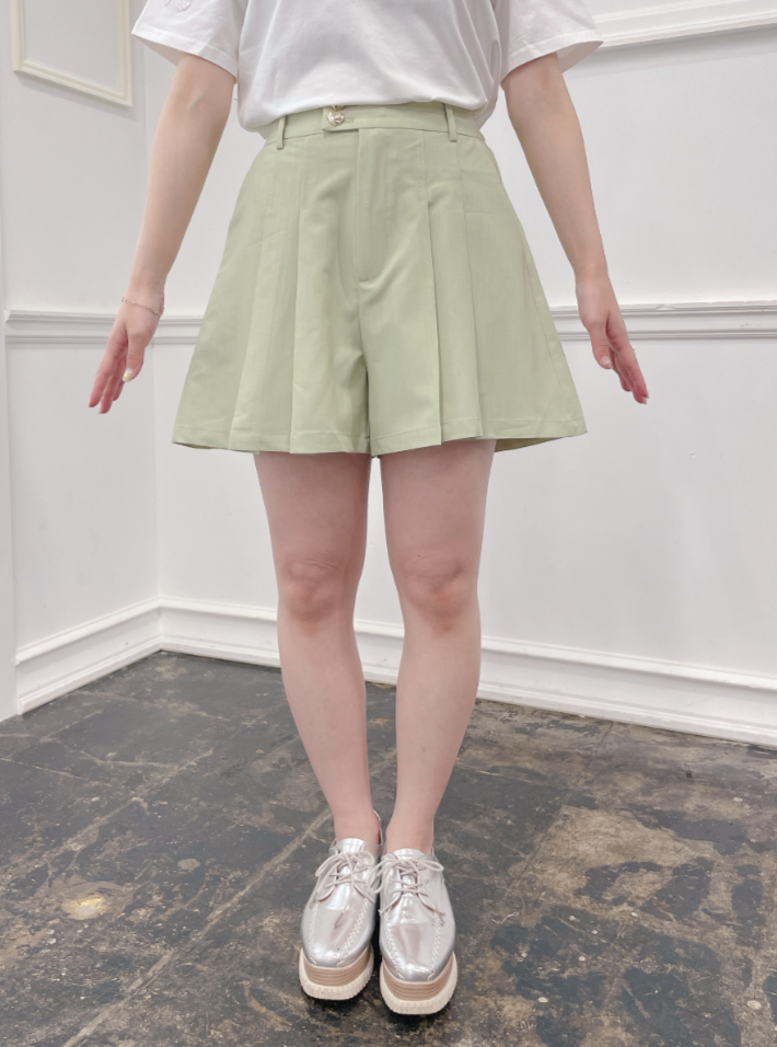 ハートボタンショートパンツ