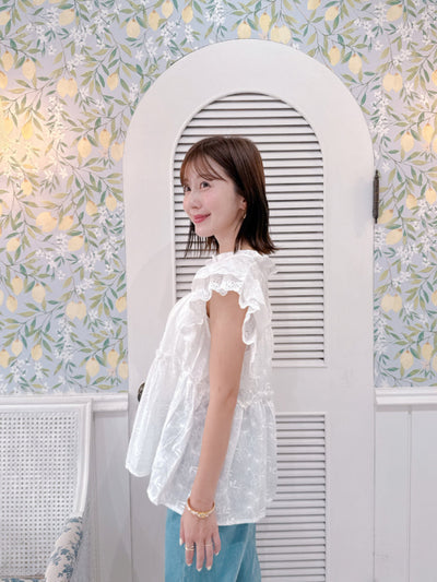 Shoulder Frill Blouse