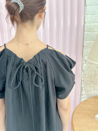 Black Puff Tops