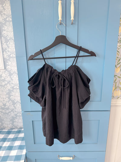 Black Puff Tops