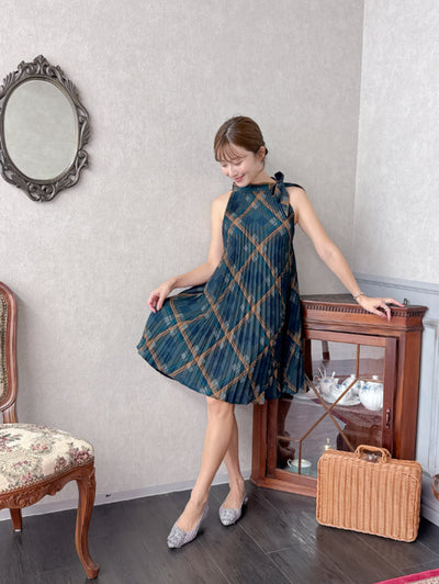 Check Pleats Dress