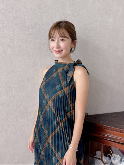 Check Pleats Dress
